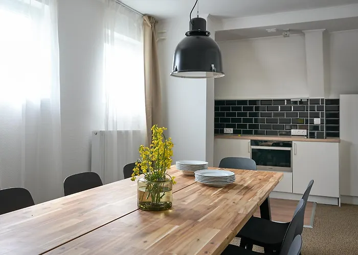 Buekfuerdo Kuria Studio, Buekfalva Apartament *